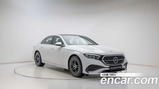 Mercedes-Benz E-Class — фото 1