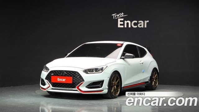 Hyundai Veloster — фото 1