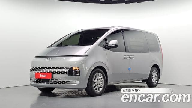 Hyundai Staria — фото 1