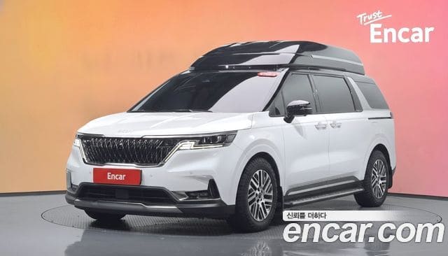 Kia Carnival — фото 1