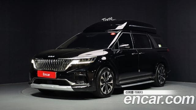 Kia Carnival — фото 1