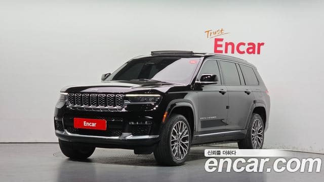 Jeep Grand Cherokee — фото 1