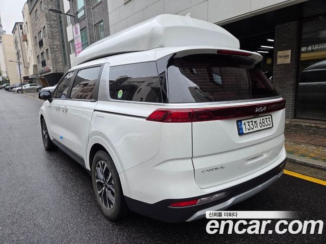 Kia Carnival — фото 1