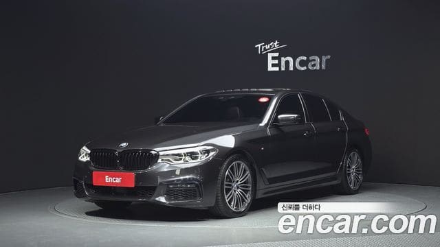 BMW 5 Series — фото 1