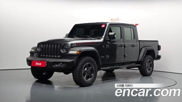Jeep Gladiator — фото 1