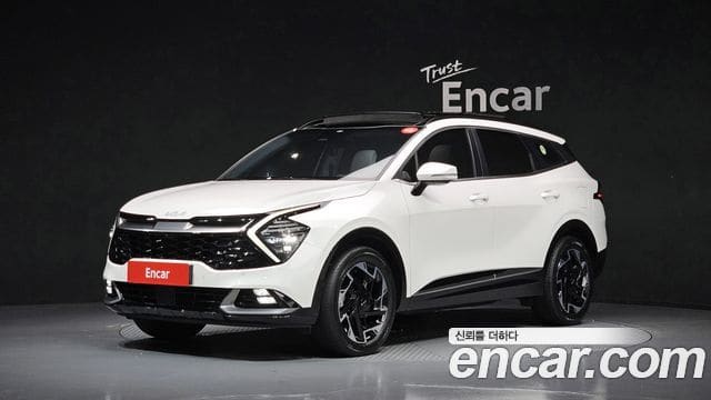 Kia Sportage — фото 1