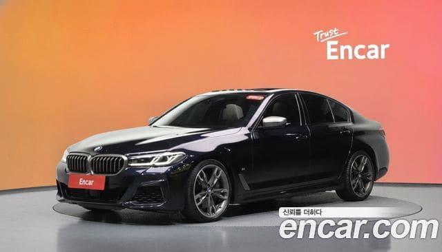 BMW 5 Series — фото 1