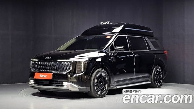 Kia Carnival — фото 1