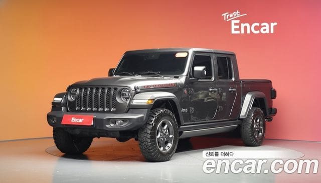 Jeep Gladiator — фото 1