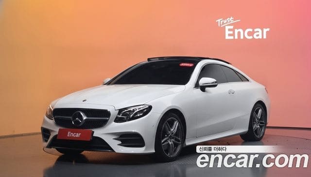 Mercedes-Benz E-Class — фото 1