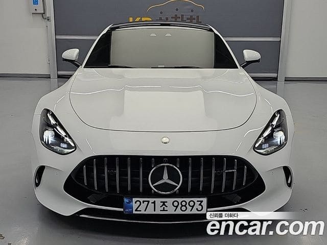 Mercedes-Benz AMG GT — фото 1