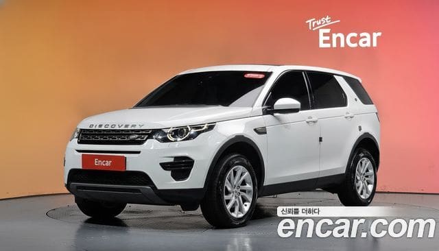 Land Rover Discovery Sport — фото 1