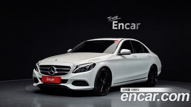 Mercedes-Benz C-Class — фото 1