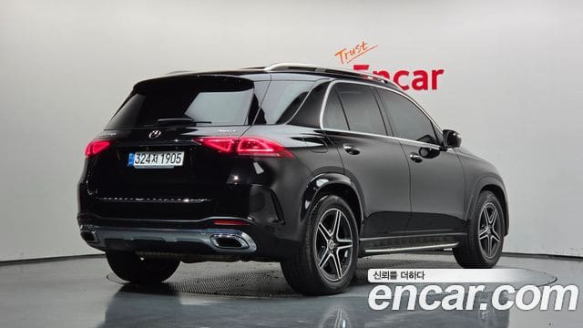 Mercedes-Benz GLE-Class — фото 1
