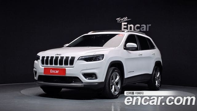Jeep Cherokee — фото 1