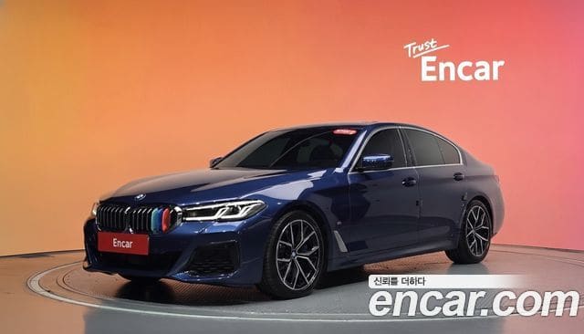 BMW 5 Series — фото 1