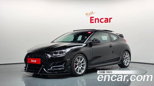 Hyundai Veloster — фото 1