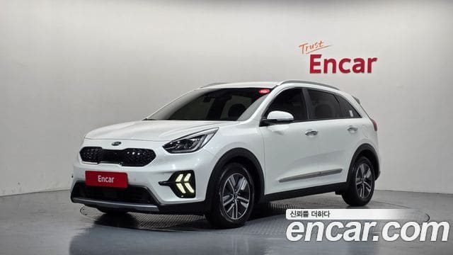 Kia Niro — фото 1