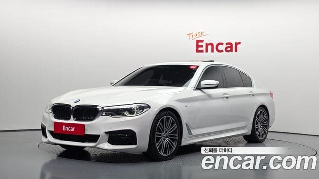 BMW 5 Series — фото 1