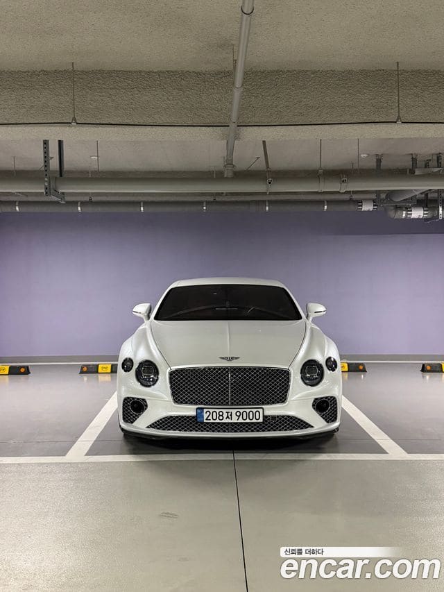 Bentley Continental GT — фото 1