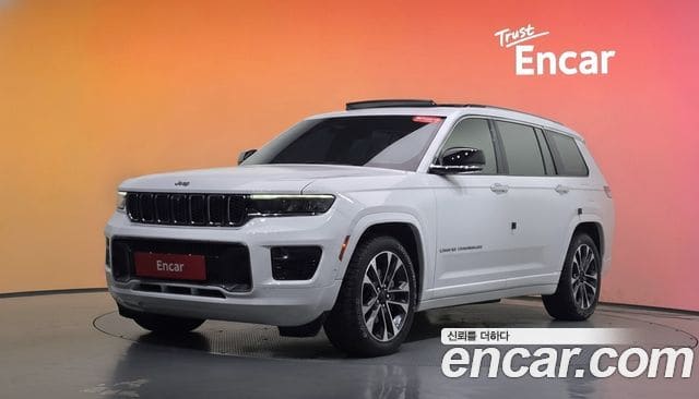 Jeep Grand Cherokee — фото 1