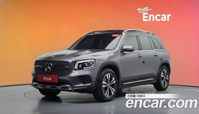 Mercedes-Benz GLB-Class — фото 1