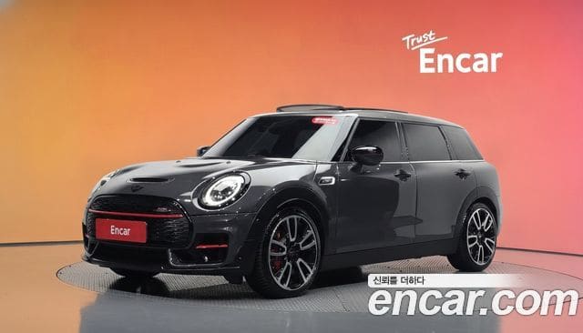 Mini Cooper S Clubman — фото 1