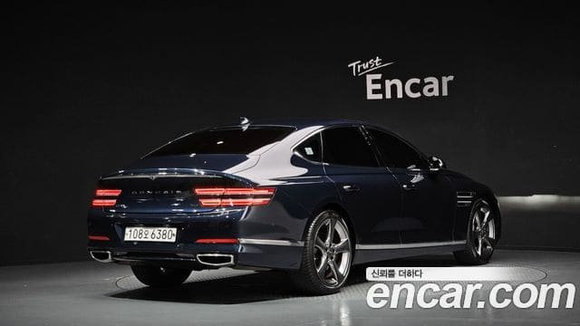 Genesis Electrified G80 — фото 1