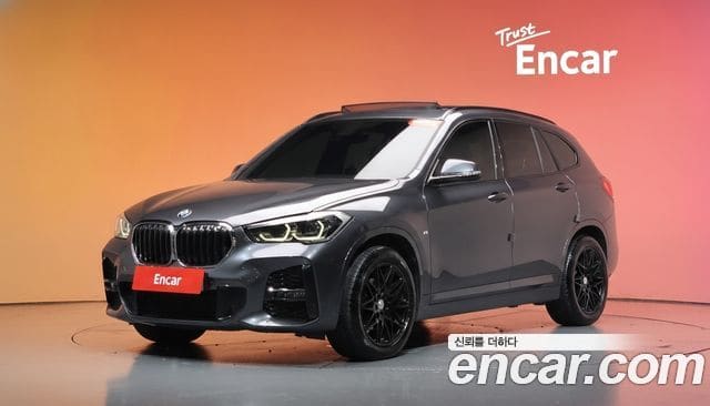 BMW X1 — фото 1