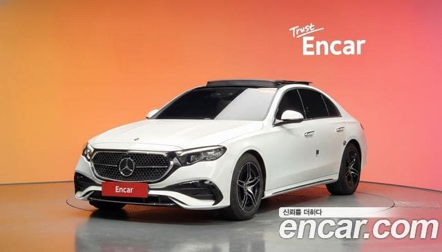 Mercedes-Benz E-Class — фото 1