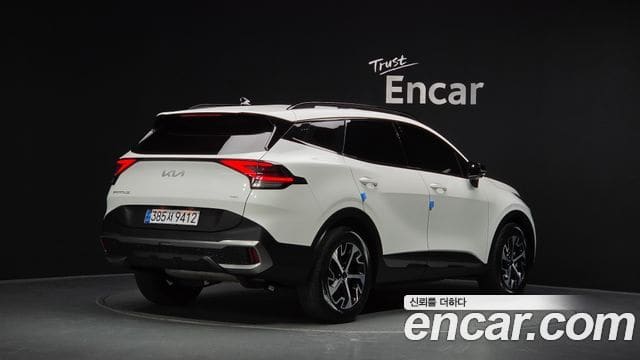 Kia Sportage — фото 1
