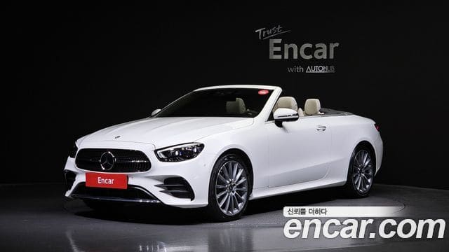Mercedes-Benz E-Class — фото 1