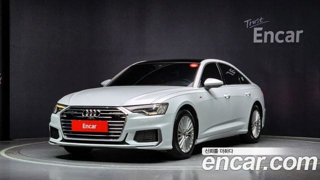 Audi A6 — фото 1
