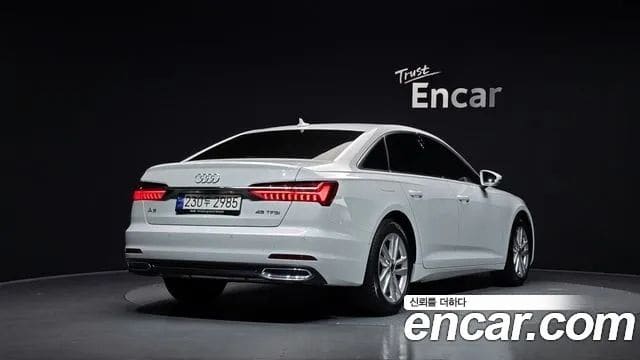 Audi A6 — фото 1