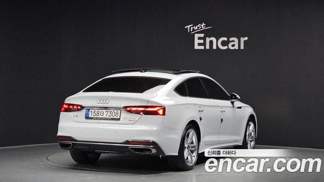 Audi A5 — фото 1