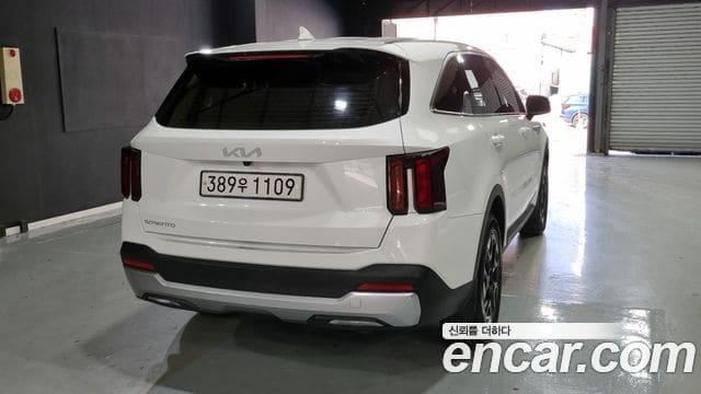 Kia Sorento — фото 1