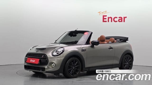 Mini Cooper S Convertible — фото 1