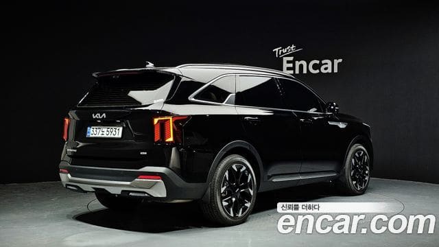 Kia Sorento — фото 1