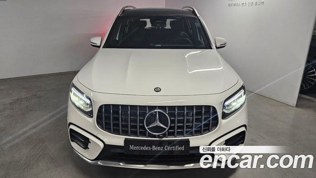 Mercedes-Benz GLB-Class — фото 1