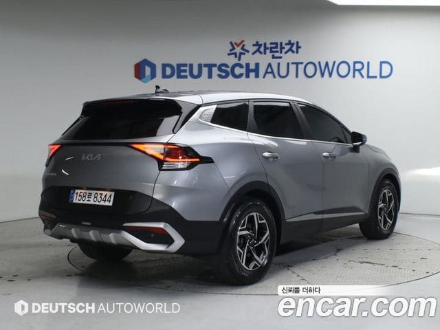 Kia Sportage — фото 1