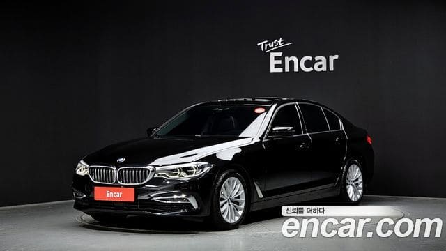 BMW 5 Series — фото 1