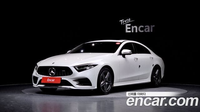 Mercedes-Benz CLS-Class — фото 1