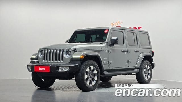 Jeep Wrangler — фото 1