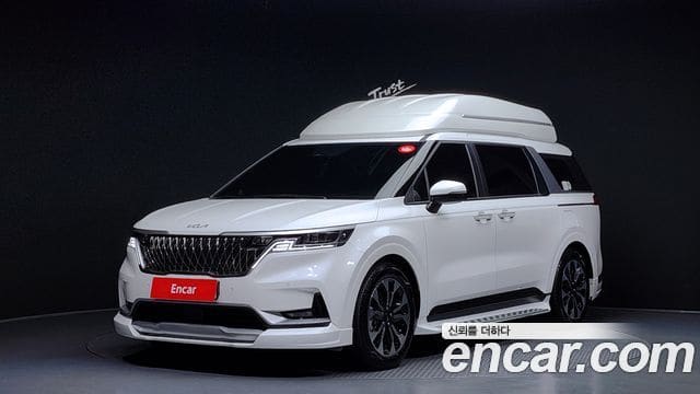 Kia Carnival — фото 1