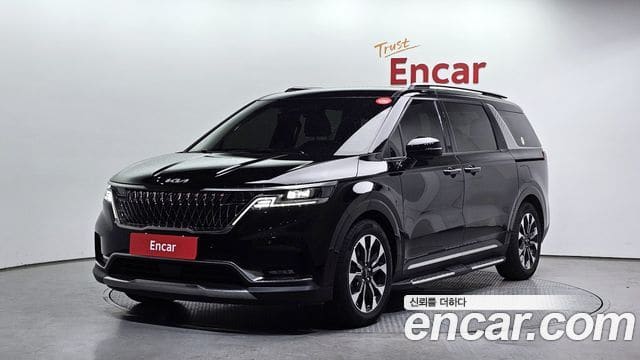 Kia Carnival — фото 1