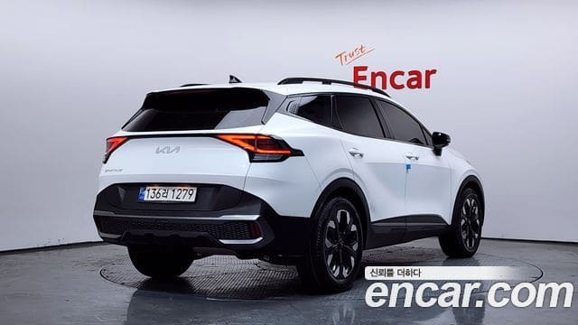 Kia Sportage — фото 1