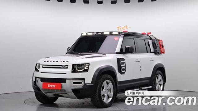 Land Rover Defender — фото 1