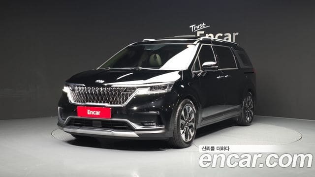 Kia Carnival — фото 1