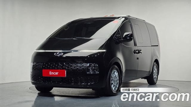 Hyundai Staria — фото 1