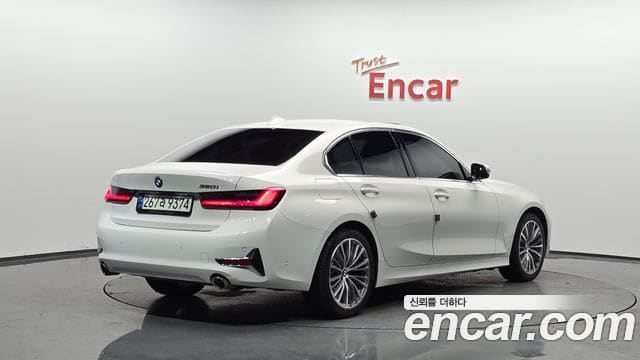 BMW 3 Series — фото 1